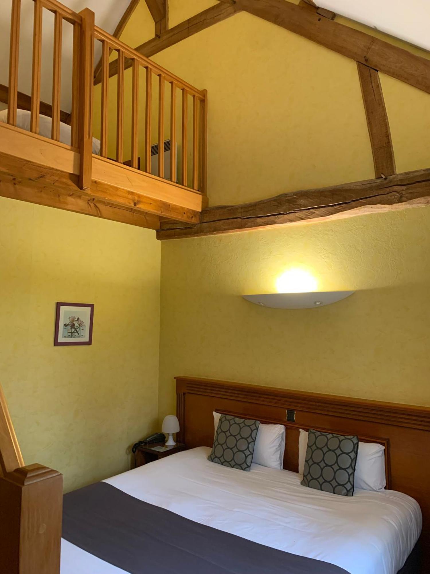 Logis Hotel Restaurant Le Moulin De La Coudre Venoy Eksteriør billede