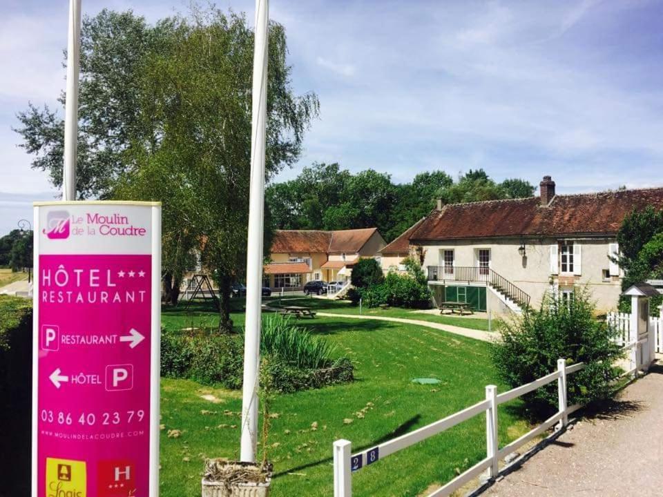 Logis Hotel Restaurant Le Moulin De La Coudre Venoy Eksteriør billede