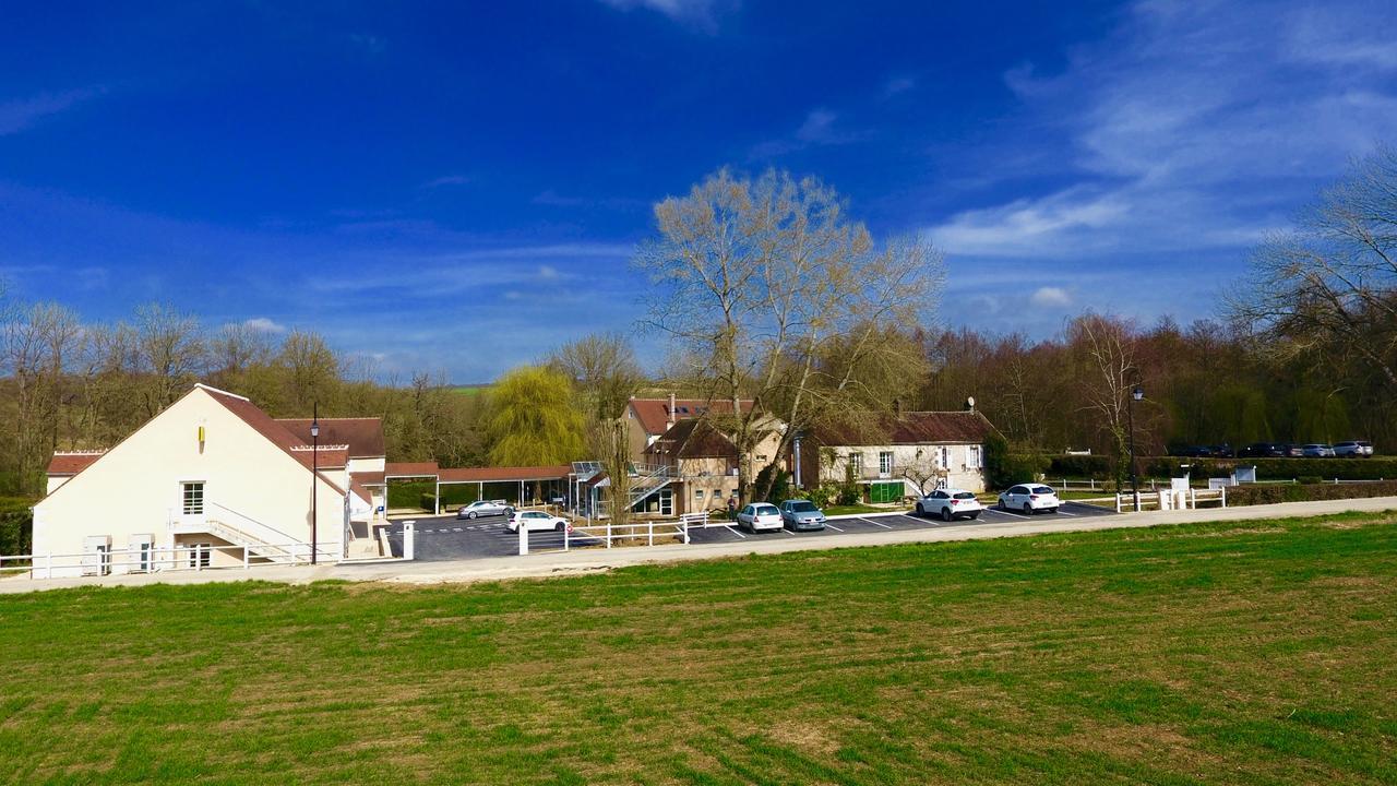 Logis Hotel Restaurant Le Moulin De La Coudre Venoy Eksteriør billede